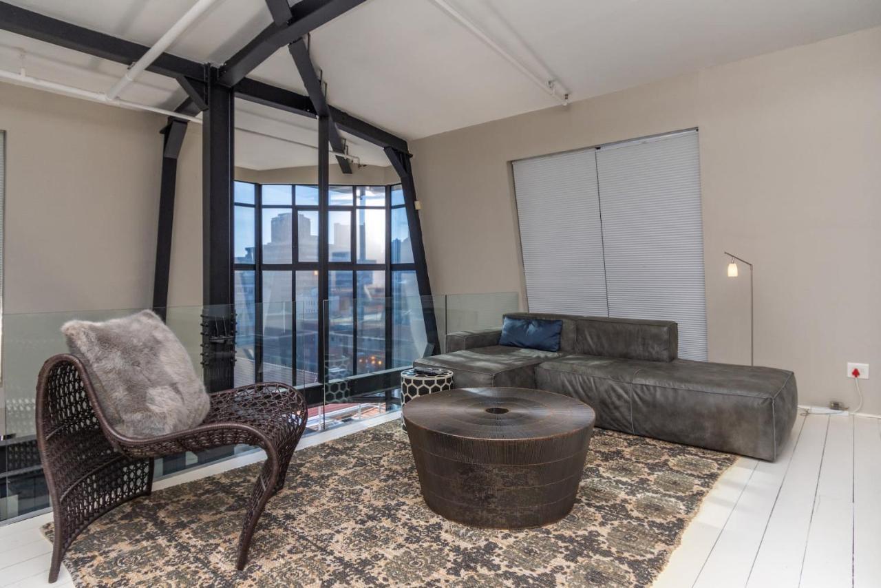 Luxury Penthouse In Wolroy House Lägenhet Kapstaden Exteriör bild